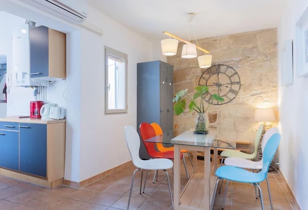 Le Cosy, T3 En Duplex, Climatise, Centre Historique Apartment Montpellier Luaran gambar