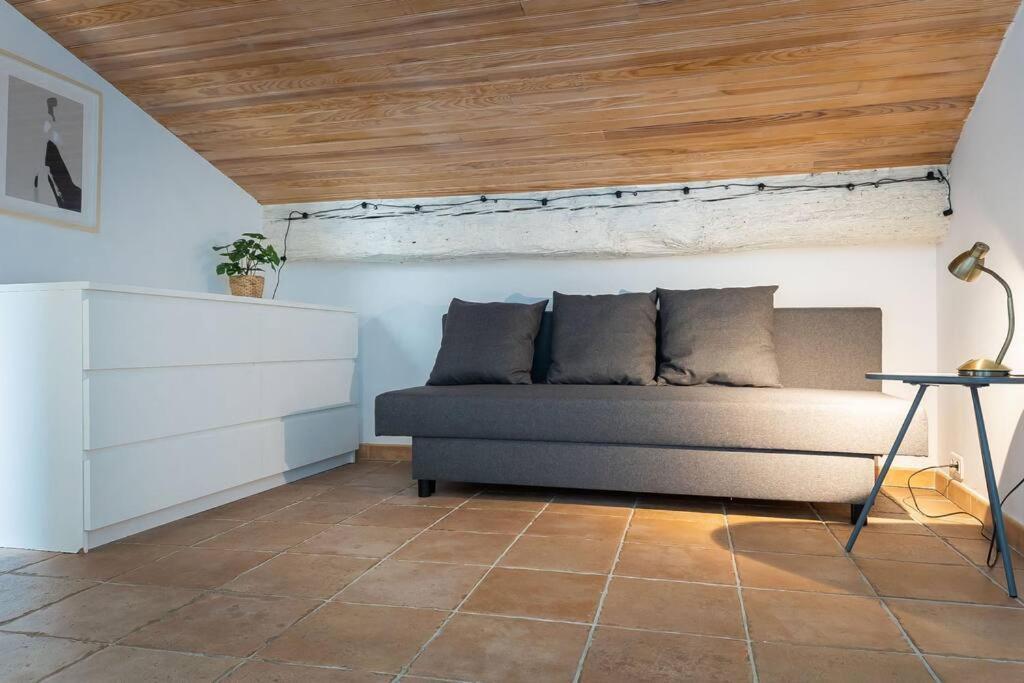 Le Cosy, T3 En Duplex, Climatise, Centre Historique Apartment Montpellier Luaran gambar