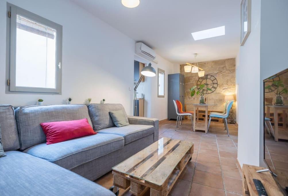 Le Cosy, T3 En Duplex, Climatise, Centre Historique Apartment Montpellier Luaran gambar